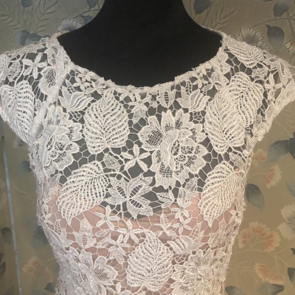 Jovani 171924  White A Line Mini Ostrich Feathers - Picture 8 of 13